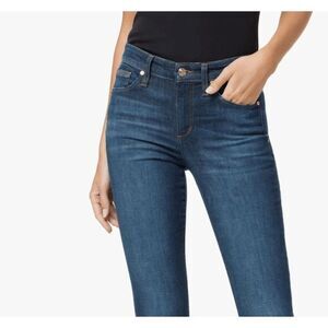 Joe's Jeans "The Skinny Fit" The Icon Dark Medium Whisker Washed Size 26